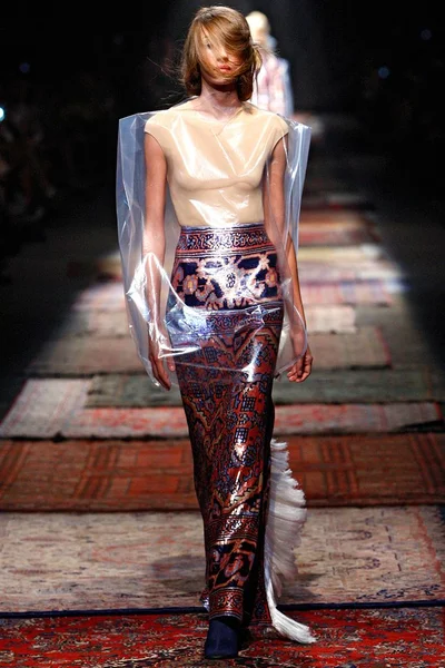 Look 20